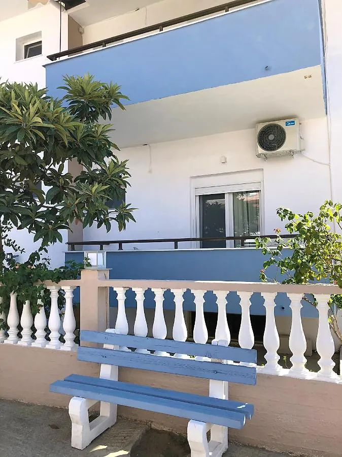 Villa Lemar Sarti